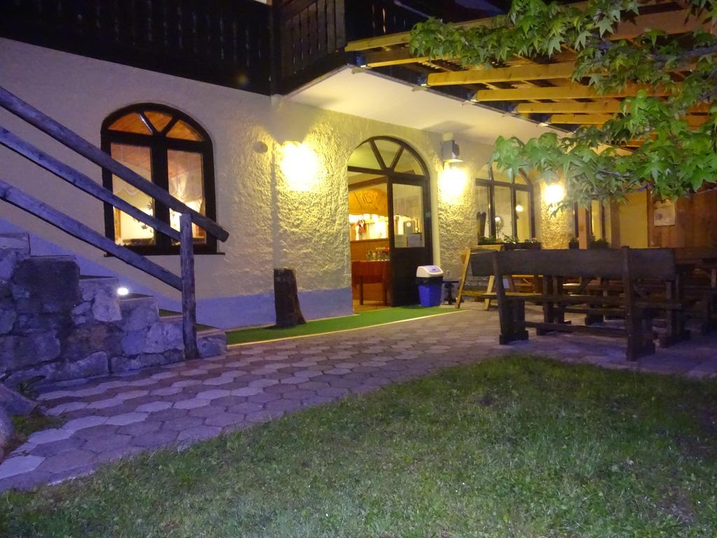 Guest House Pr'Košnik Bohinj Exterior foto